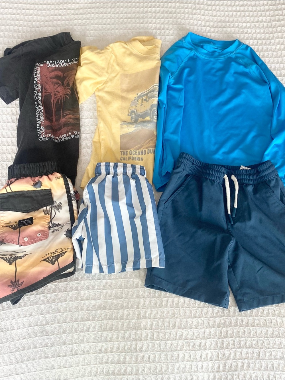 Boys size 4 spring summer clothing bundle